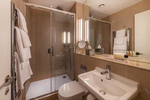 Standard Double Room Near The Other Palace LON 6 Luxury Bookings
