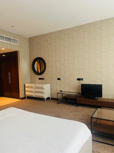 Premium Room Near Al Zafranah Park Abu Dhabi 4 Luxury Bookings