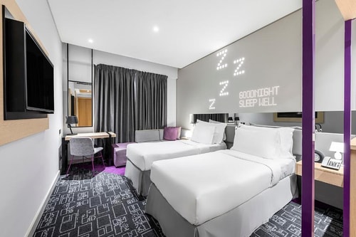 King Or Twin Room Near Al Qiyadah Metro Station Ab 1 Luxury Bookings