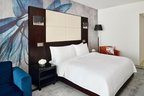 Junior Suite Near DMCC Metro Station 1 Luxury Bookings