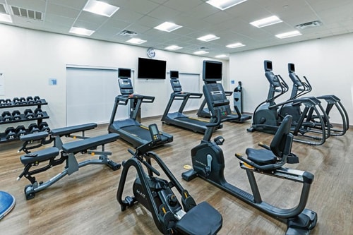 Standard King Room Near Simons Pharmacy HOU 12 Luxury Bookings