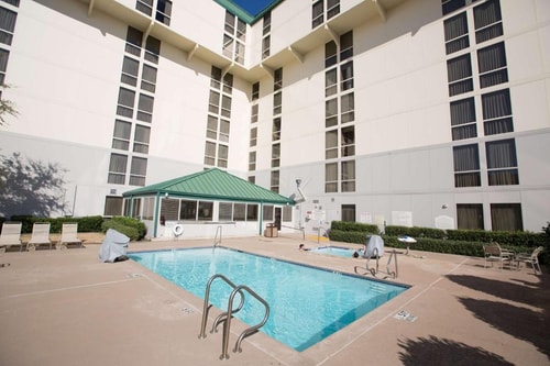 King Room Near Jade Waters Resort Pool 14 Luxury Bookings