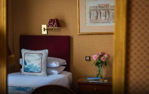 Double Or Twin Room Near Holland Park LON 3 Luxury Bookings
