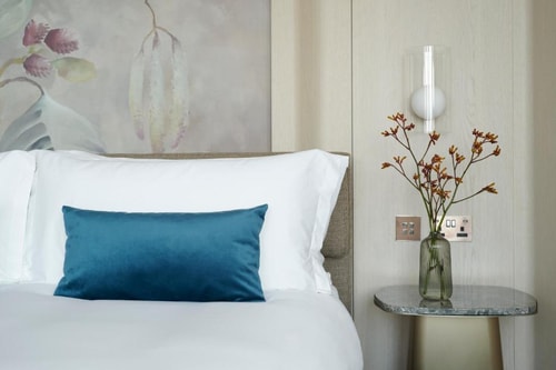 Deluxe Room Near Care England LON 1 Luxury Bookings