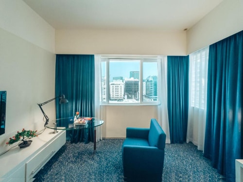 Superior King Room Near Abu Dhabi Mall 4 Luxury Bookings
