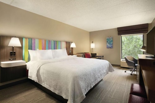 King Room Near Harris Central Appraisal HOU 2 Luxury Bookings