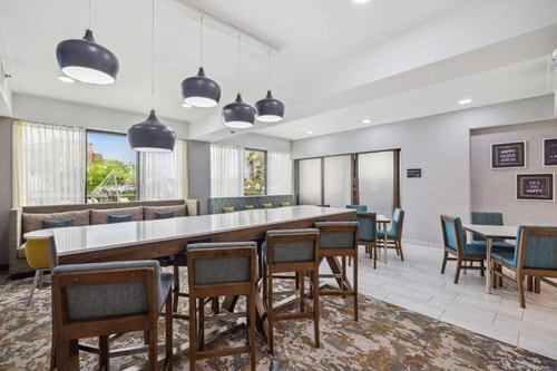 King Room Near Harris Central Appraisal HOU 8 Luxury Bookings