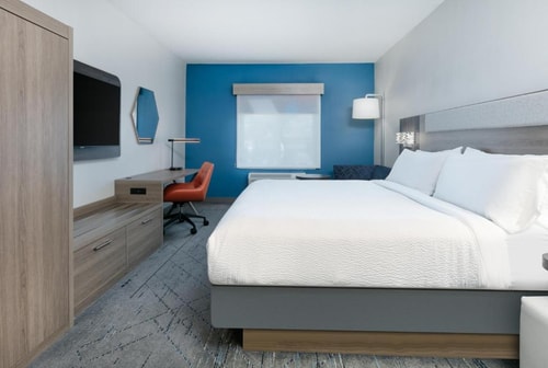 Standard King Room Near Ace Kitchen And Lounge DAL Luxury Bookings