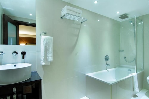 Deluxe Double Room Near Marylebone Theatre LON 5 Luxury Bookings