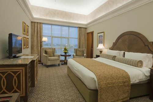 Classic King Or Twin Room Near Park Multaqa Al Ain 4 Luxury Bookings