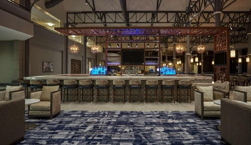 King Room Near Tom Wussow Park Houston HOU 9 Luxury Bookings