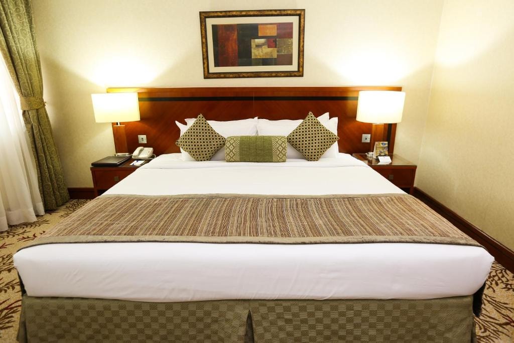 Standard Double or Twin Room Near British Council Luxury Bookings