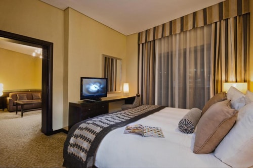 Two Bedroom Suite Near Internet City Metro Station 0 Luxury Bookings
