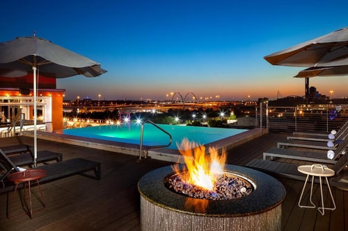 Standard Room Near Johnny's Chicken & Waffles DAL 7 Luxury Bookings