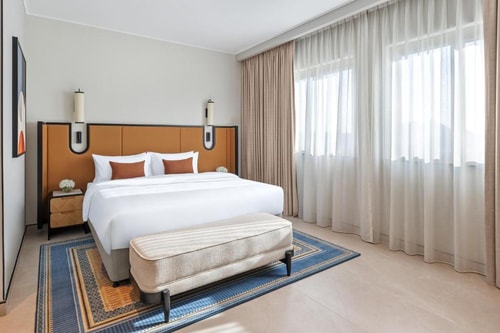 Collection Room Near To Ibn Battuta Mall 2 Luxury Bookings