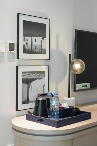 Premium Studio Near Al Seef Village Mall Abu Dhbai 5 Luxury Bookings