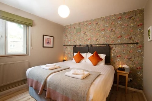 King Room Near Albert Gardens LON 1 Luxury Bookings