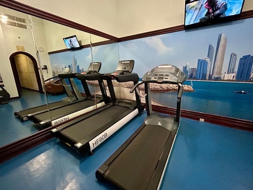 Classic 1 Bedroom Apartment Near Royal Kids Center 14 Luxury Bookings