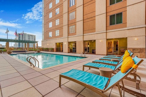 King Suite Near To Toyota Center HOU 12 Luxury Bookings