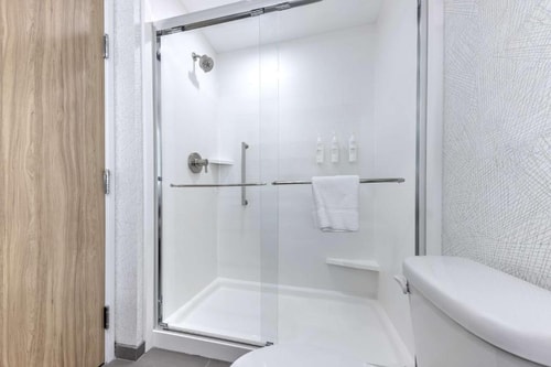 Studio Suite Near United Cold Storage Dallas DAL 2 Luxury Bookings