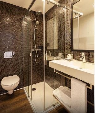 Double Standard Room Near Cleveland Gardens LON 1 Luxury Bookings