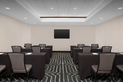 Studio Suite Near Dallas Underground Walkways DAL 12 Luxury Bookings