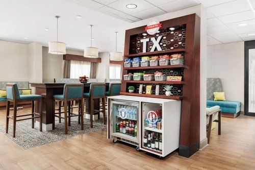 King Room Near To William P Hobby Airport HOU 11 Luxury Bookings