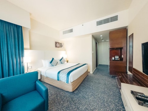 Deluxe King Room Near Abu Dhabi Mall Luxury Bookings