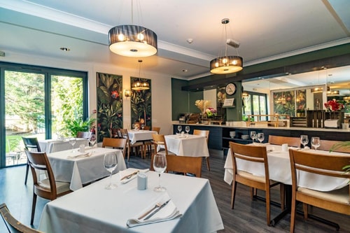 Small Double Room Near Princes Park Oakfields LON 10 Luxury Bookings