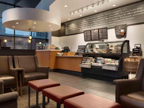 King Room Near Dallas Museum of Art DAL 10 Luxury Bookings