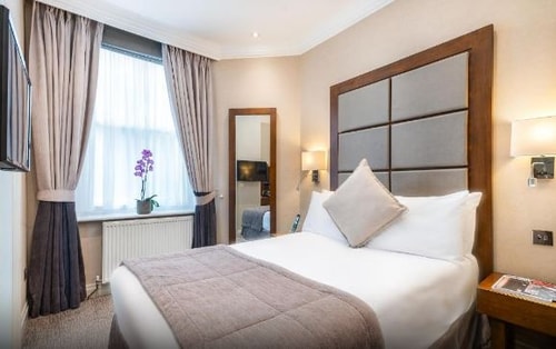 Double Or Twin Room Near Activemine Pilates LON 1 Luxury Bookings