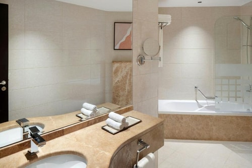 Two Bedroom Apartment Near The Els Club Dubai 8 Luxury Bookings