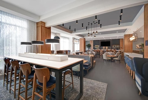 Standard King Or Twin Room Near River Oaks HOU 10 Luxury Bookings