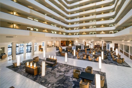 Queen Room Near William P Hobby Airport HOU 11 Luxury Bookings