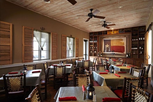 King Room Near Grace Presbyterian Church HOU 8 Luxury Bookings