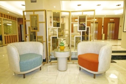 Premier King Or Twin Room Near Public Library 10 Luxury Bookings