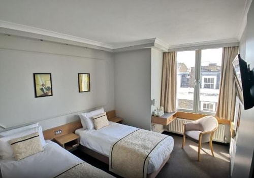 Superior Double Or Twin Room Near Merchant Hub LON 1 Luxury Bookings