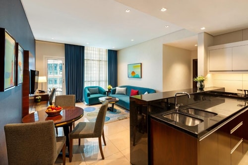 One Bedroom Apartment City View Near Bay Square 3 Luxury Bookings