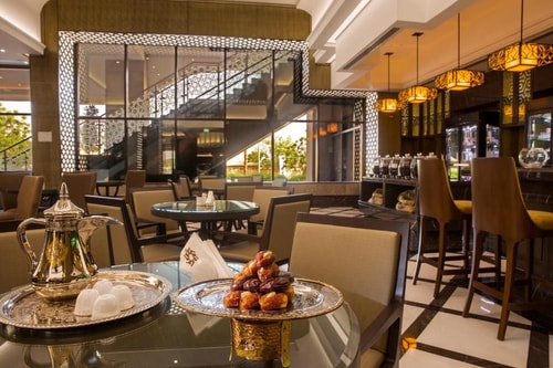 Classic King Or Twin Room Near Mall Of Al Ain 8 Luxury Bookings