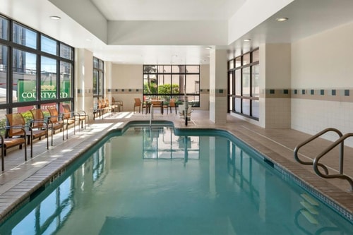 King Room Near Museum of Illusions Houston HOU 3 Luxury Bookings
