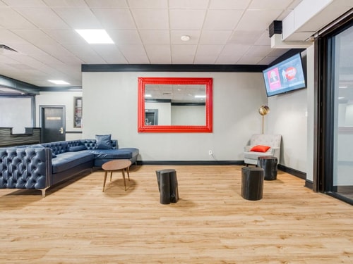 King Room Near Lake point Church North Dallas DAL 16 Luxury Bookings