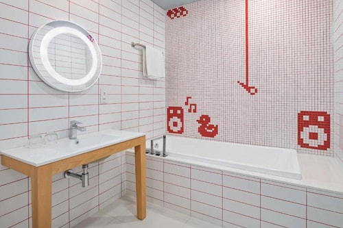 1 Bedroom Apartment Near Silicon Oasis Headquarter 6 Luxury Bookings