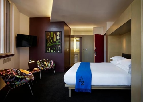 Deluxe Queen Room Near CitySport LON Luxury Bookings