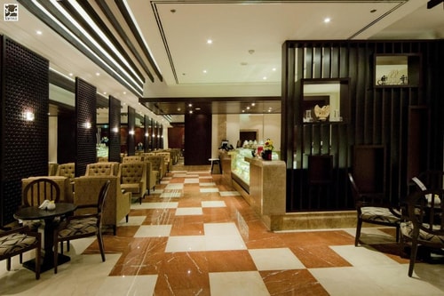 Classic King Or Twin Room Near Park Multaqa Al Ain 9 Luxury Bookings