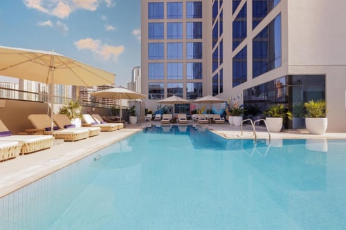 Standard King Or Twin Room Near Regina Tower JVC 14 Luxury Bookings