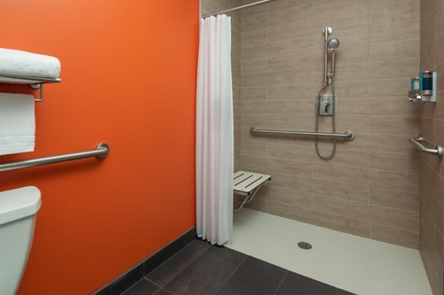 King Room Near Gallery Art MIA 5 Luxury Bookings