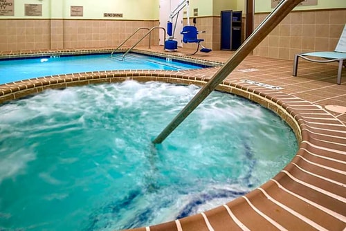 King Studio Near Collins Elementary School HOU 14 Luxury Bookings