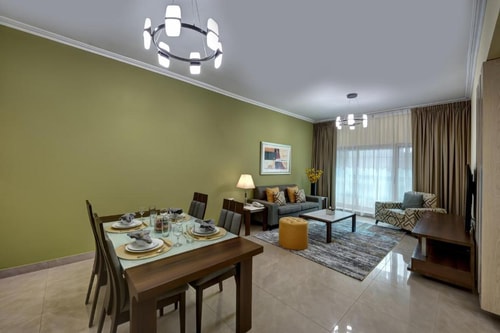 One Bedroom Apartment Walk from Mashreq Metro STN 7 Luxury Bookings