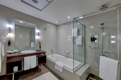 One Bedroom Suite Near Atana Hotel Barsha Height 4 Luxury Bookings