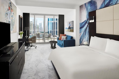 Junior Suite Near DMCC Metro Station 2 Luxury Bookings